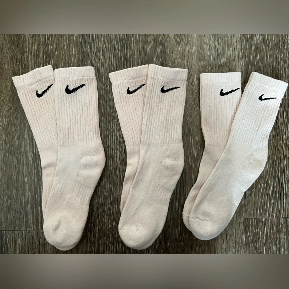 Nike Light Tan/Cream Cushion Crew Socks - Picture 2 of 3